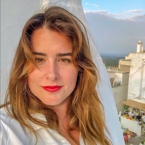 Meet your Posher, Elizabeth